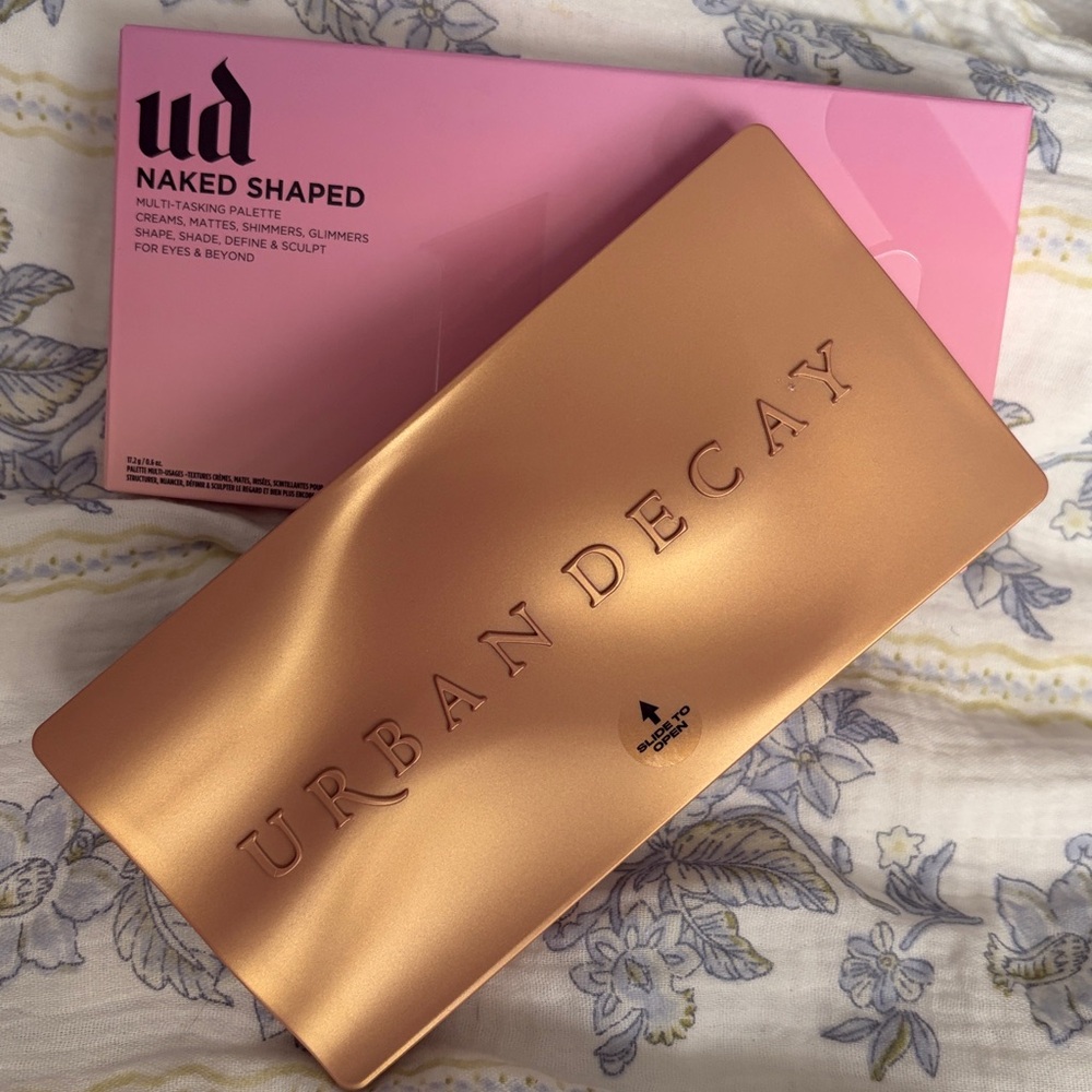 Urban Decay Naked Shaped Warm-Toned Makeup Palette for Eyes & Face